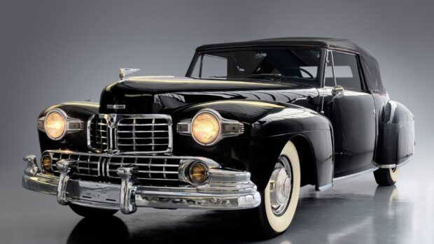 A classic black Lincoln car shines brightly with whitewall tires, HD Desktop Wallpaper