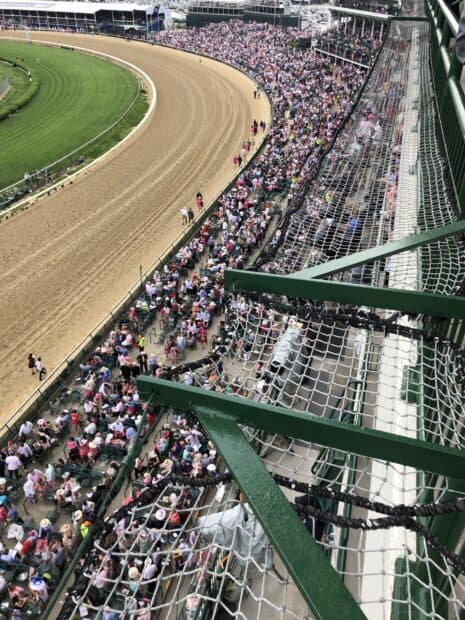 A large crowd gathers beside the Kentucky Derby track during the event, 2K Desktop Wallpaper