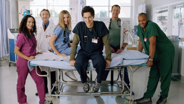 Donald Faison wallpapers show him with co stars in hospital, HD Desktop Wallpaper