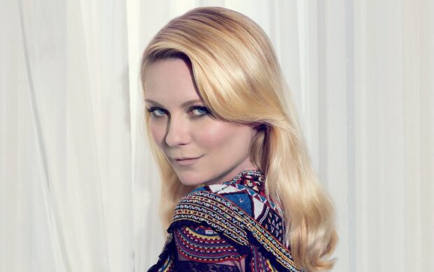 Kirsten Dunst wallpapers features a close up of the actress with blonde hair, HD Desktop Wallpaper