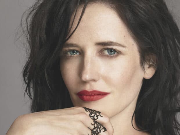 Eva Green wallpapers show her thoughtful expression and detailed jewelry, HD Desktop Wallpaper