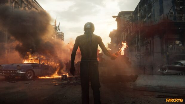 A man with a helmet holds a Molotov cocktail in a chaotic burning street in Far Cry 6, 4K PC Wallpaper