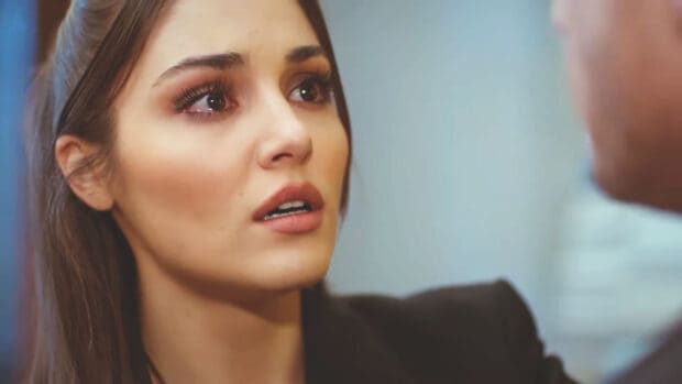 A close up of Hande Ercel looking intensely at someone, HD Desktop Wallpaper
