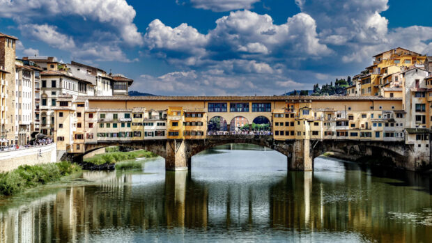 Ponte Vecchio Wallpapers capture the old charm of Florence, HD Desktop Wallpaper