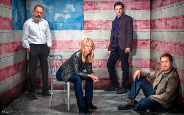The main characters of Homeland stand and sit in a room with a painted American flag behind them, HD Desktop Wallpaper
