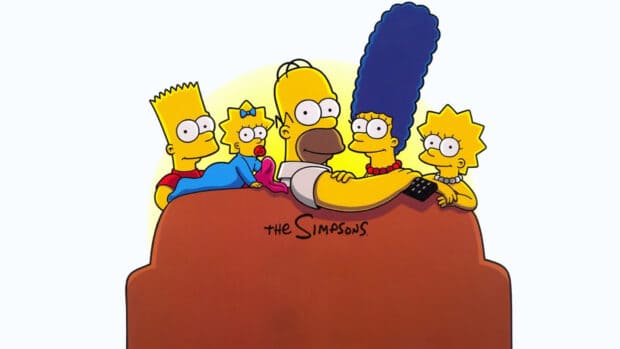 Homer Simpson Wallpapers show the Simpsons family sitting together on a couch, HD Desktop Wallpaper