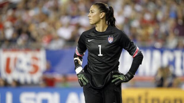 Hope Solo focused and ready on the field during a soccer match, 2K Desktop Wallpaper