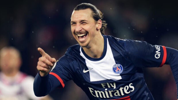 Zlatan Ibrahimovic smiles and points during a match wearing Paris Saint Germain kit, 4K Desktop Wallpaper