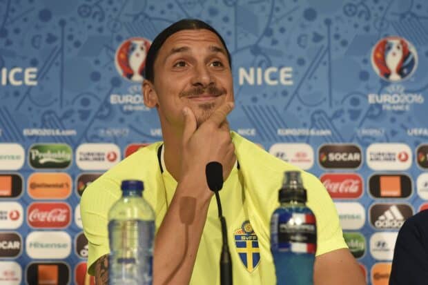 Zlatan Ibrahimovic shows a thoughtful expression in a sports press conference, HD Desktop Wallpaper