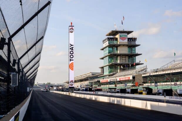 The Indianapolis Motor Speedway raceway features the iconic control tower along the race track, 2K Desktop Wallpaper