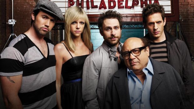 The Its Always Sunny In Philadelphia cast stands together in a promotional image, HD Desktop Wallpaper