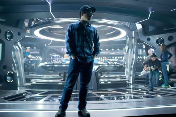 JJ Abrams stands in a futuristic control room on set, 2K Desktop Wallpaper