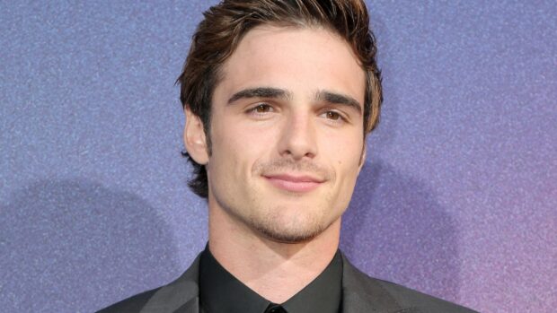 Jacob Elordi wallpapers shows his detailed facial features, HD Desktop Wallpaper