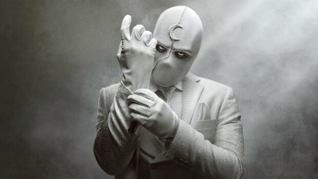 Jake Lockley wears a detailed white suit and mask with a crescent emblem, 4K Desktop Wallpaper