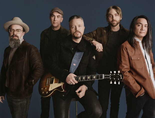 Jason Isbell and his band members pose for a group portrait with a guitar, HD Desktop Wallpaper