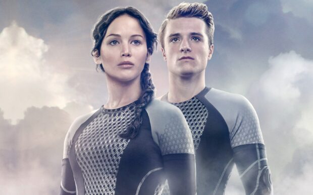 Jennifer Lawrence and Josh Hutcherson as Katniss and Peeta in The Hunger Games, 2K Desktop Wallpaper