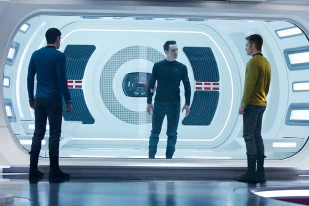 Three characters face each other inside a high tech chamber in a Jj Abrams scene, HD Desktop Wallpaper