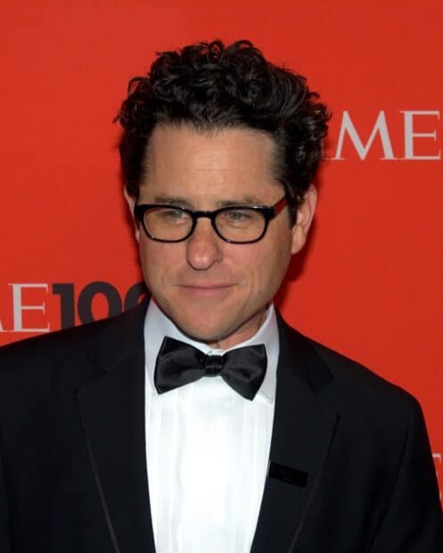 Jj Abrams wears a tuxedo and glasses while attending a formal event, HD Desktop Wallpaper