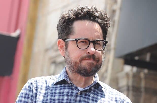 Jj Abrams wears glasses and a plaid shirt outdoors, HD Desktop Wallpaper