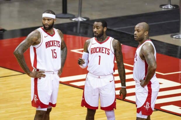 John Wall stands with teammates during a basketball game in Rockets uniforms, HD Desktop Wallpaper