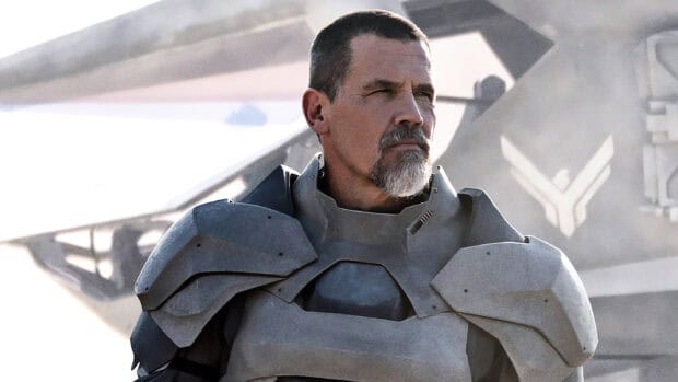 Josh Brolin in futuristic armor from a sci fi movie scene, 2K Desktop Wallpaper