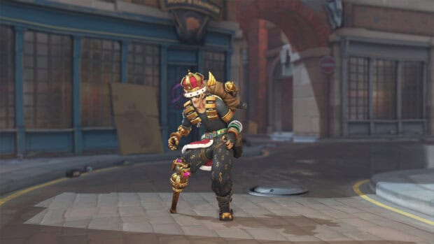 Junkrat is running on a city street wearing a royal crown and decorated suit, HD Desktop Wallpaper