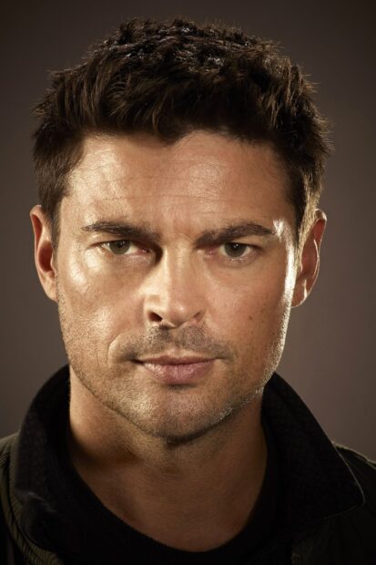 A close up portrait of Karl Urban with intense expression, HD Mobile Wallpaper