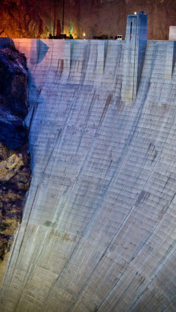 The Lake Mead dam shows intricate concrete design under evening light, HD Mobile Wallpaper