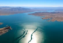 The aerial view shows the vast expanse of Lake Mead surrounded by desert mountains, Lake Mead Wallpapers, 2K Desktop Wallpaper