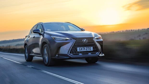 A Lexus Nx is driving fast on an open road during a beautiful sunset, 2K Desktop Wallpaper