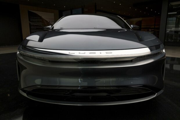 The front design of the Lucid Motors car showcases a sleek and modern style, Lucid Motors Wallpapers, HD Desktop Wallpaper
