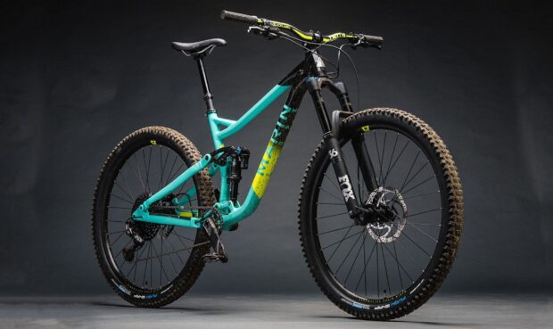 A Marin Bikes mountain bike with a teal frame and black fork on a gray background, HD Desktop Wallpaper