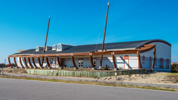 The Maritime Museum features distinct ship inspired architecture under a clear blue sky, HD Desktop Wallpaper