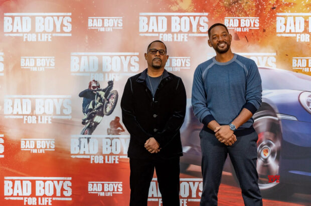 Martin Lawrence and Will Smith pose at a Bad Boys for Life event, 2K Desktop Wallpaper