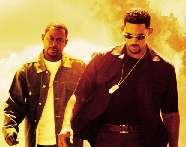 Martin Lawrence walks alongside Will Smith in a dramatic scene, HD Desktop Wallpaper