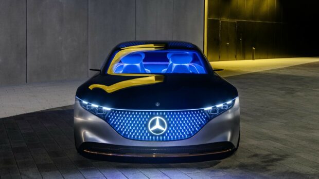 The Mercedes Benz Eqs displays futuristic lighting and grille design in an urban setting, HD Desktop Wallpaper