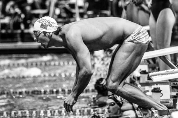 Michael Phelps prepares for a race at the swimming pool, HD Desktop Wallpaper