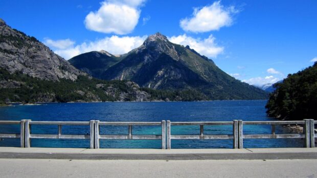 The clear water and rocky mountains create a stunning Nahuel Huapi scene, HD Desktop Wallpaper