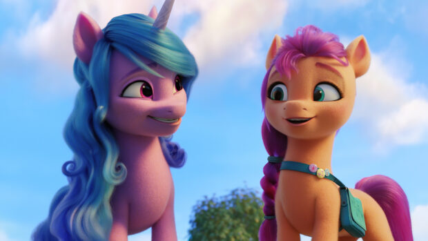 Two My Little Pony A New Generation characters are smiling under a blue sky with clouds, 4K Desktop Wallpaper