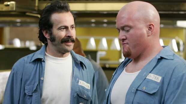 Two men in prison uniforms talking in a room from My Name Is Earl tv series, HD Desktop Wallpaper