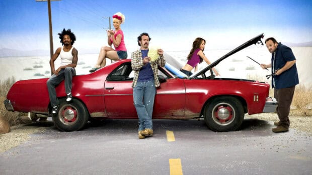 The My Name Is Earl tv series cast stands around a classic red car on a desert road, HD Desktop Wallpaper