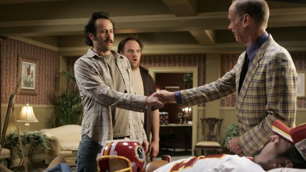 The My Name Is Earl TV series cast is shown in a living room scene with a handshake, HD Desktop Wallpaper