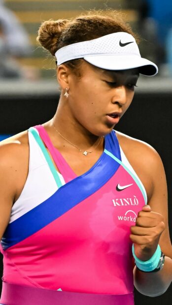 Naomi Osaka shows determination in her tennis match, HD Mobile Wallpaper