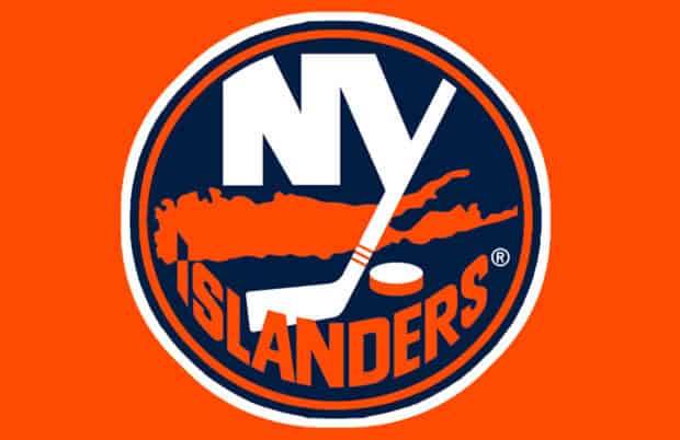 The New York Islanders logo features a hockey stick and puck over a map of Long Island, 2K Desktop Wallpaper