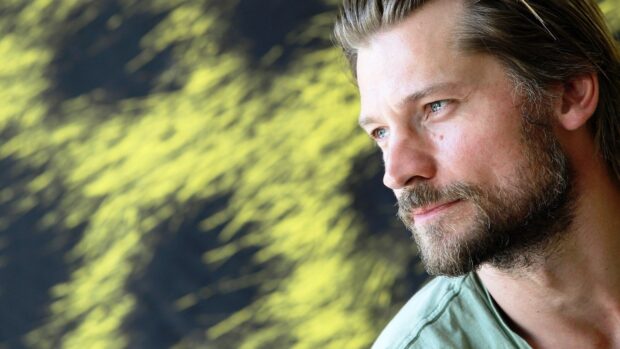 A close up portrait of Nikolaj Coster Waldau looking thoughtfully to the side, HD Desktop Wallpaper