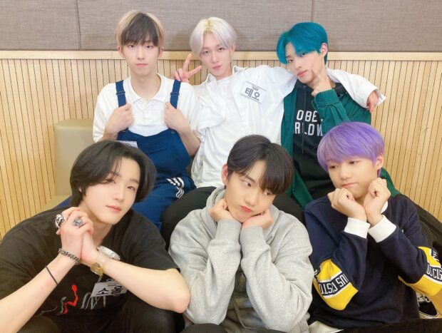 A group of young men sit closely together showing different expressions for Soul P1Harmony Wallpapers, HD Desktop Wallpaper