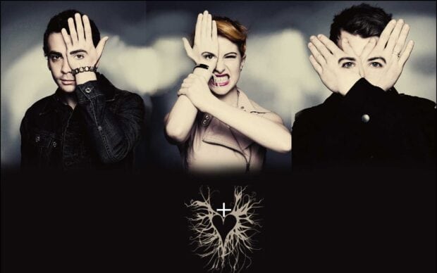Three members of Paramore show expressive hand gestures, HD Desktop Wallpaper