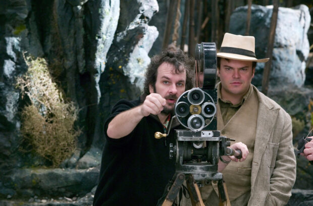 Peter Jackson directing a scene with an old camera and actor, HD Desktop Wallpaper