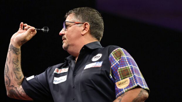 Darts wallpapers, 4K Desktop Wallpaper