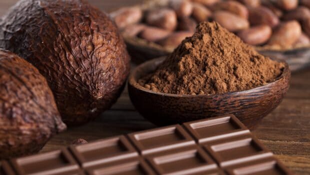 A wooden bowl filled with rich cocoa powder and chocolate bars nearby cocao wallpapers, 4K Desktop Wallpaper